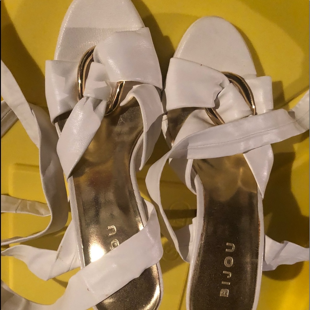 White sandals with heel